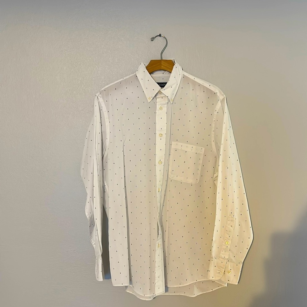 Men’s White Button Up w/blue anchors